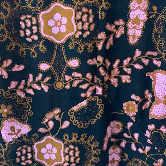 A.L.C. Emile Cold Shoulder Floral 100% Sil… - Picture 7 of 9